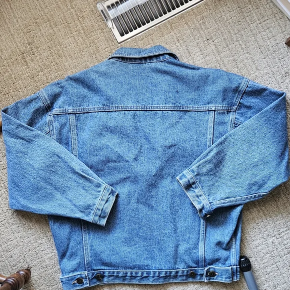 Vintage Jean Jacket - Picture 3 of 9